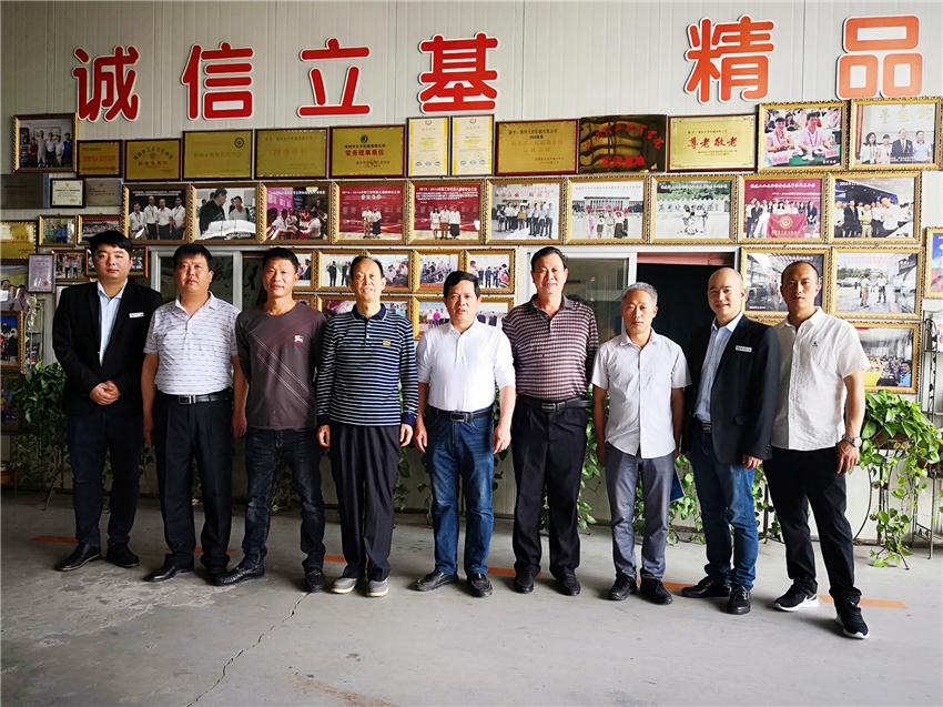 2018年3月，陜西省農業(yè)廳原副廳長一行蒞臨我司參觀考察